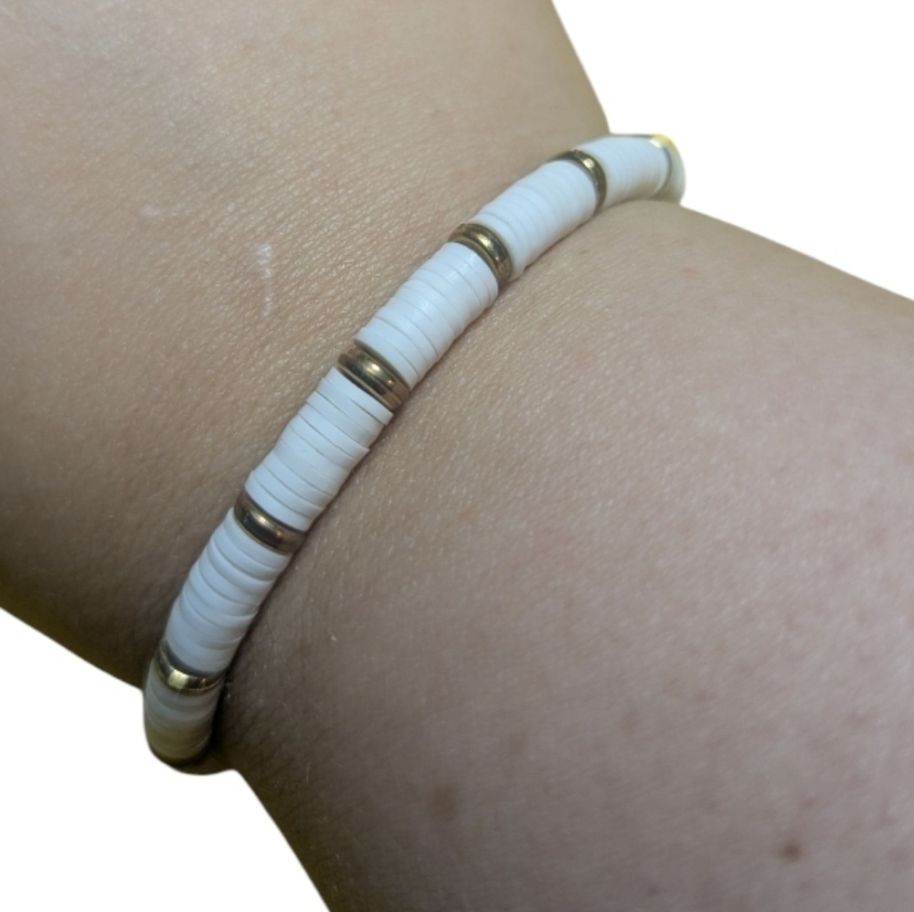 Handmade Bracelet Clay Beads O/S Stretchy White Gold Hand Crafted NEW